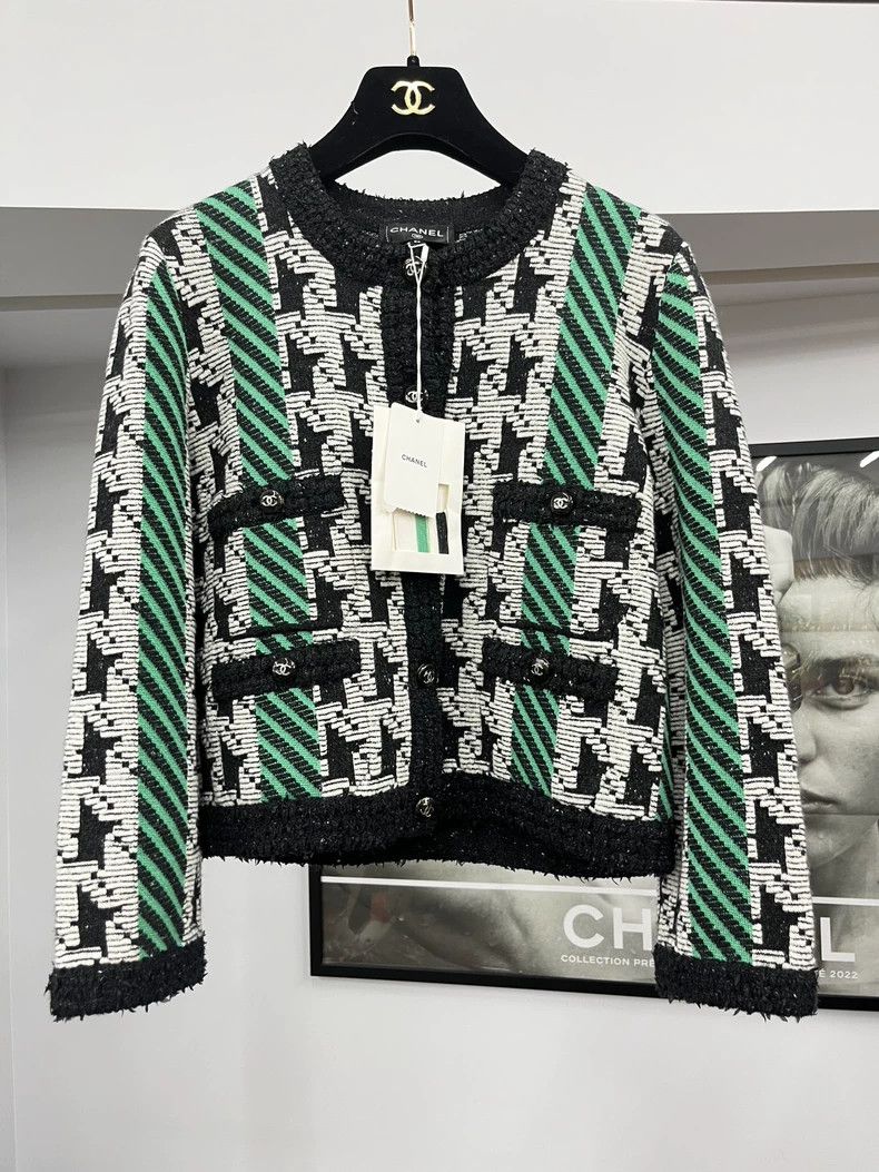 Chanel Chanel 24A blue checkered color-matched jacket Size XS / US 0-2 / IT 36-38 - 1 Thumbnail