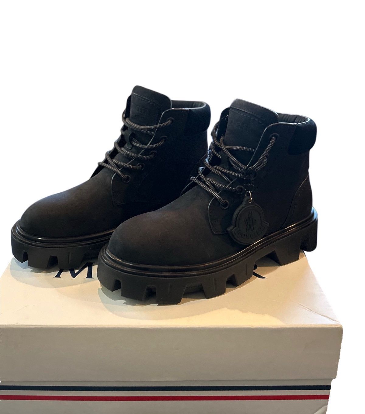 Moncler 2018 Moncler Boots. New Vancouver Scarpa. SIZE 43 | Grailed