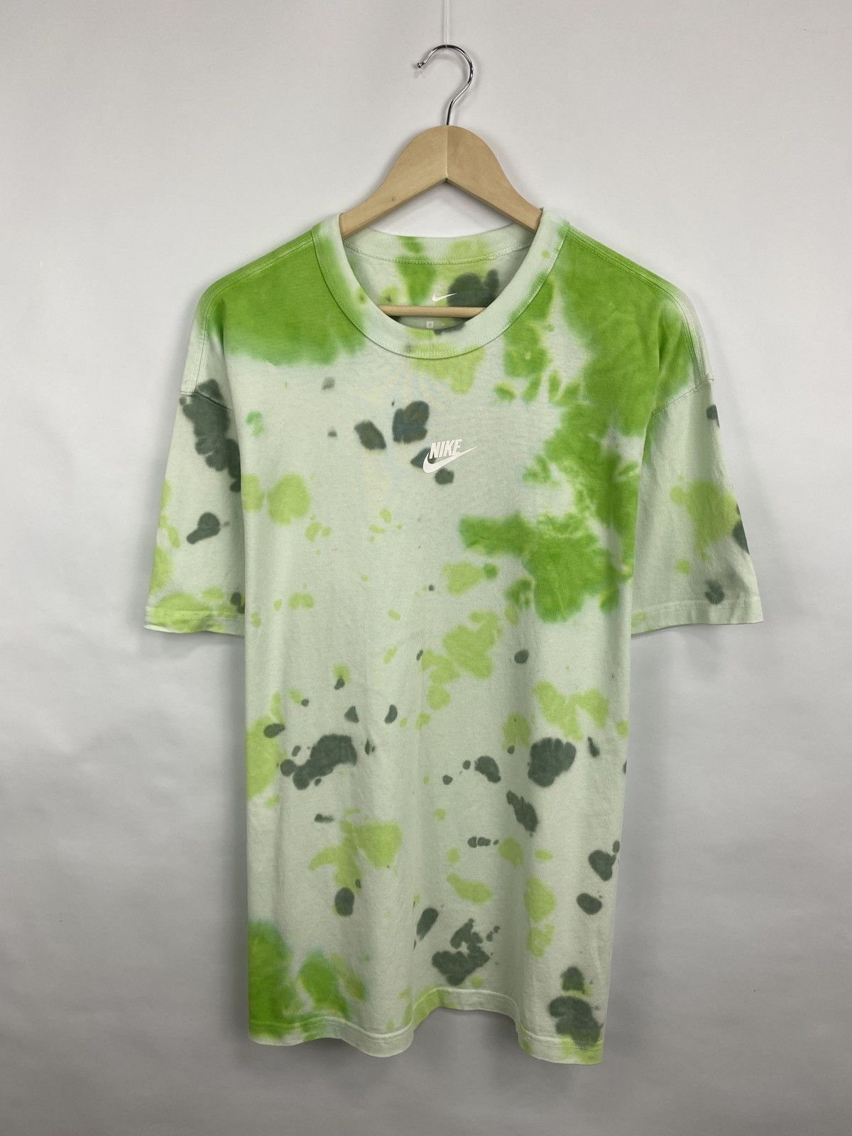 Nike 🇺🇸 Nike Tie Dye Acid Color Rare T-Shirt Y2K Size US L / EU 52-54 / 3 - 3 Thumbnail