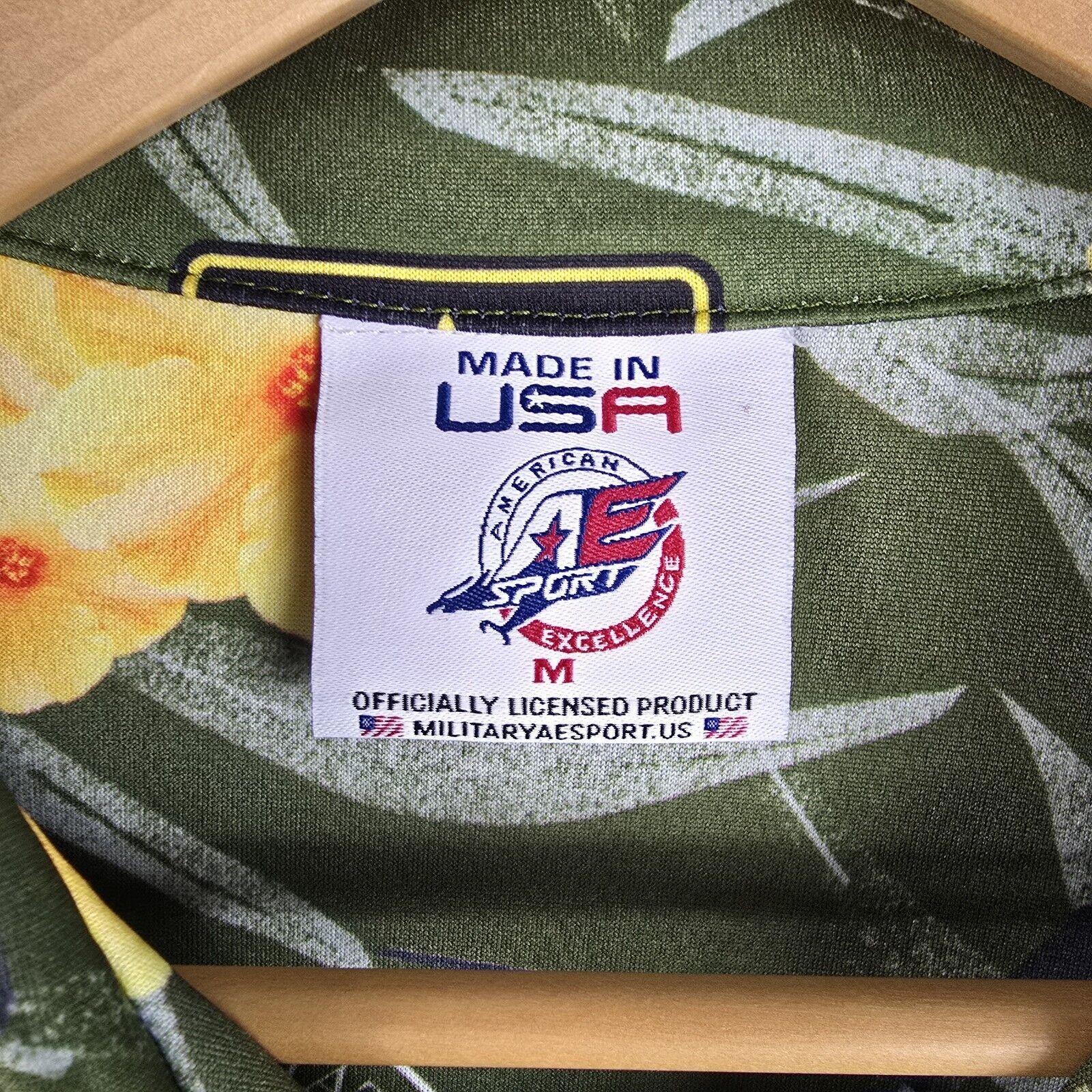 Other US Army Hawaiian AE Sport Shirt Mens Size Medium Button Up Size US M / EU 48-50 / 2 - 5 Thumbnail