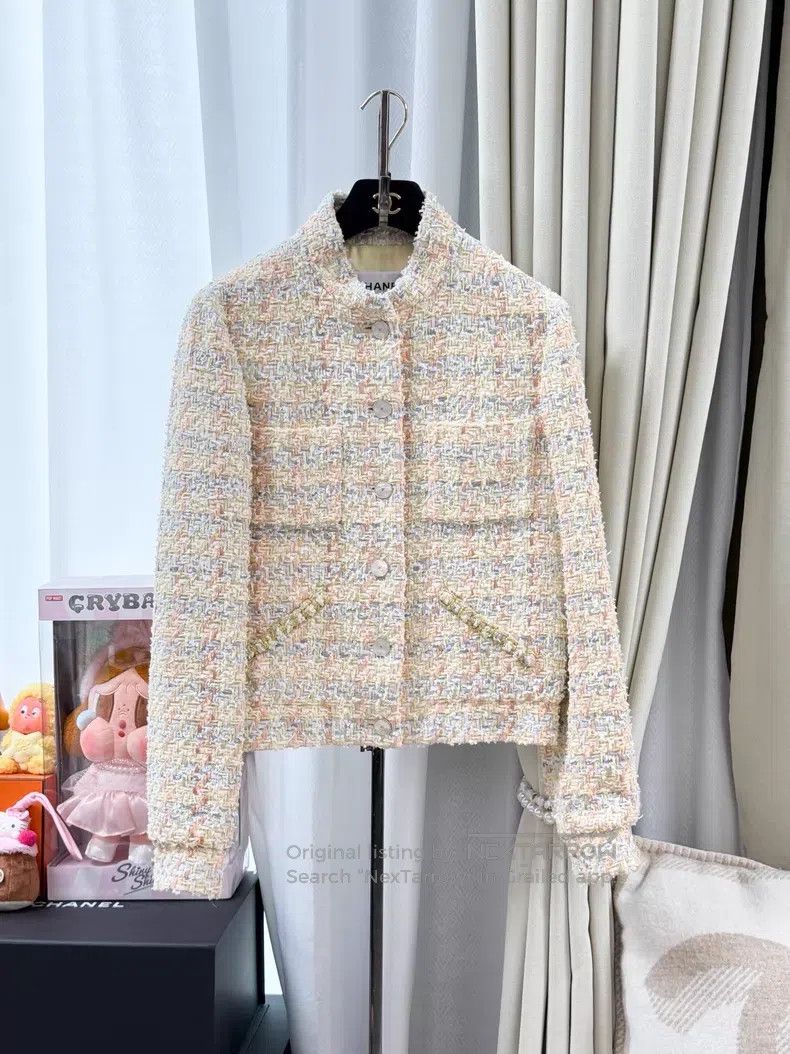 Chanel Chanel Milk yellow mixed color woven small stand-up collar Size XS / US 0-2 / IT 36-38 - 1 Thumbnail