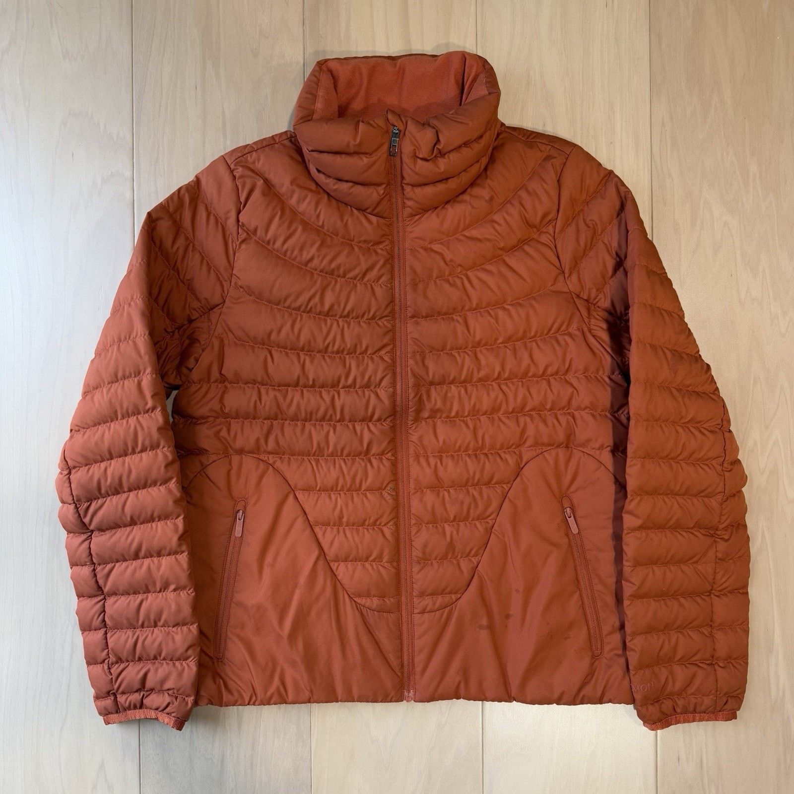 Lululemon Lululemon Down Jacket Women's 4 Orange Full Zip Insulated Size S / US 4 / IT 40 - 2 Thumbnail