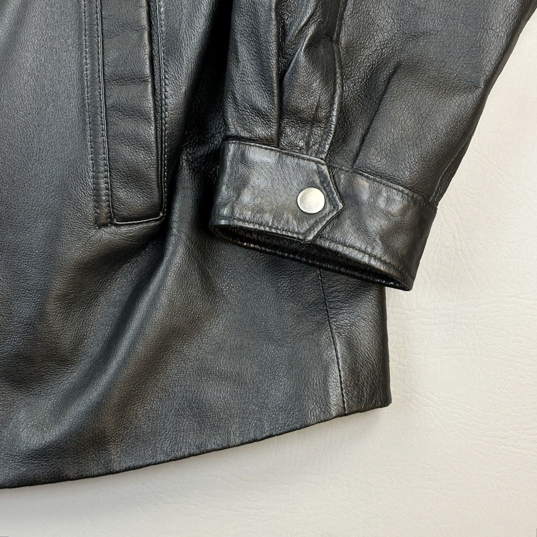 Vintage VINTAGE St. Johns Bay Jacket Mens 2XLT Black Genuine Leather Quilt Lined Bomber Jacket Size US XXL / EU 58 / 5 - 3 Thumbnail