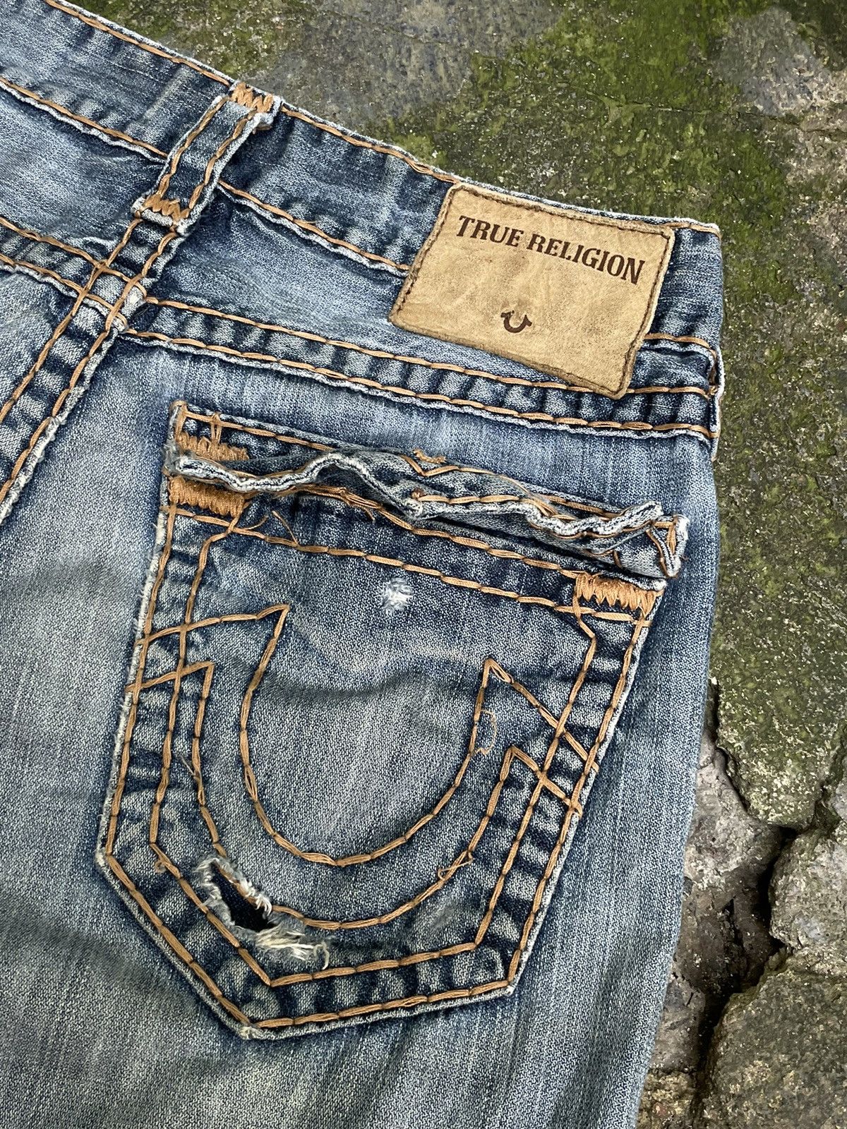 True Religion True Religion Vintage Denim Jeans Distressed Fade Y2K Japan Size US 29 - 4 Thumbnail
