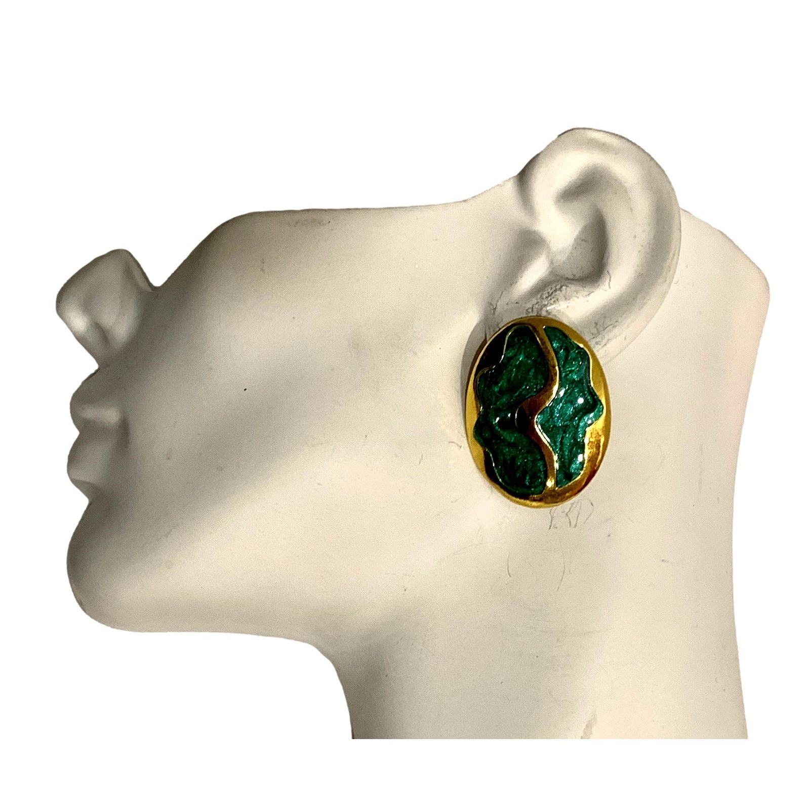 Jewelry × Vintage Vintage 80s Large Oval Gold & Green Enamel Swirl Earrings Size ONE SIZE - 7 Thumbnail