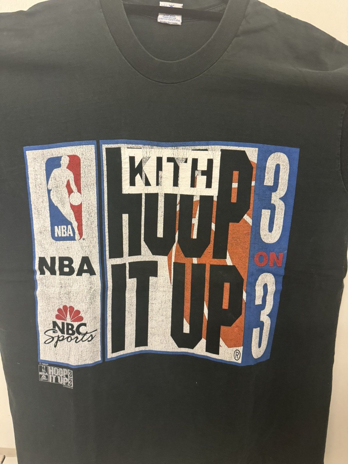 Kith Kith 1 of 1 NBA Vintage Box Logo Tee Size US XL / EU 56 / 4 - 3 Thumbnail