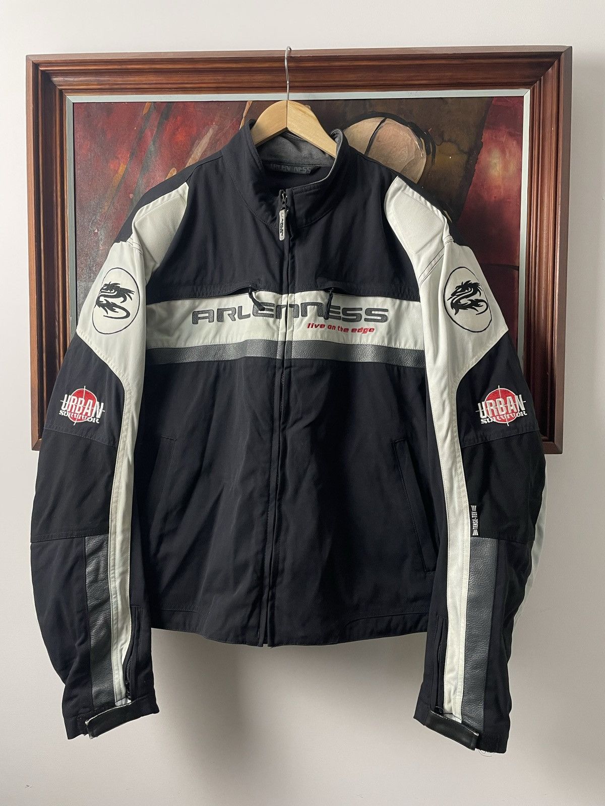 image of Avant Garde x Racing Vintage Motorcycle Moto Dragon Racing Jacket Y2K Streetwear in Black (Size XL)