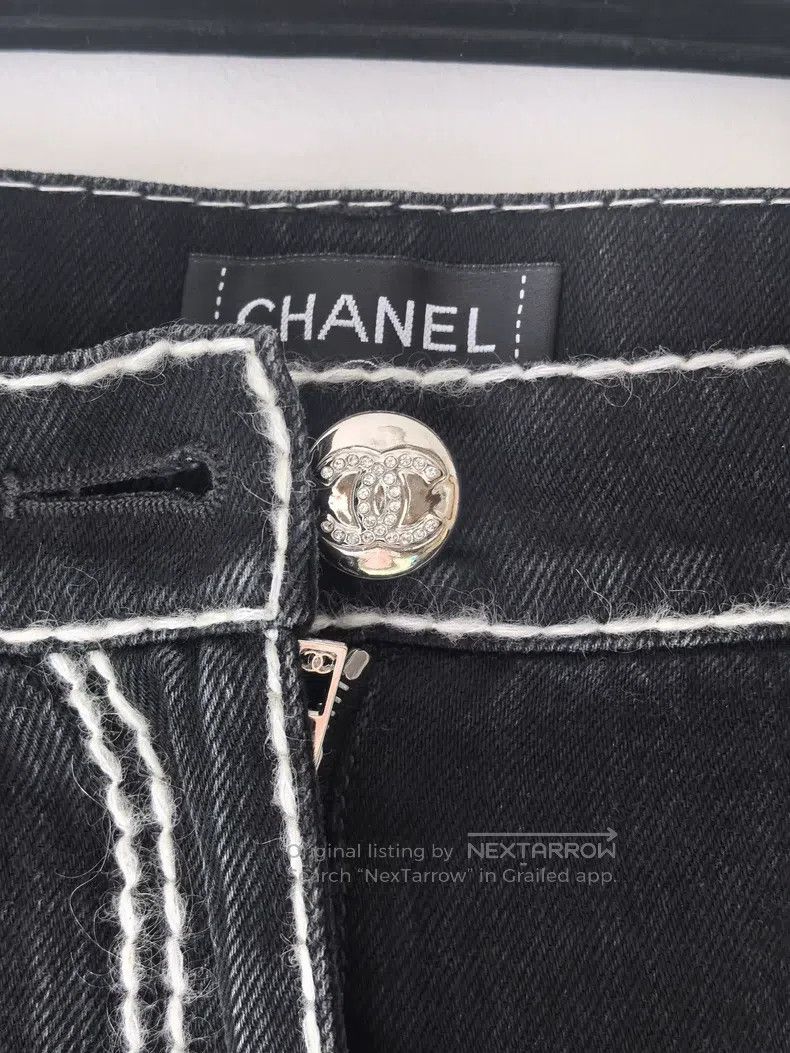 Chanel Chanel 24n cartoon jeans Size 30" / US 8 / IT 44 - 2 Thumbnail