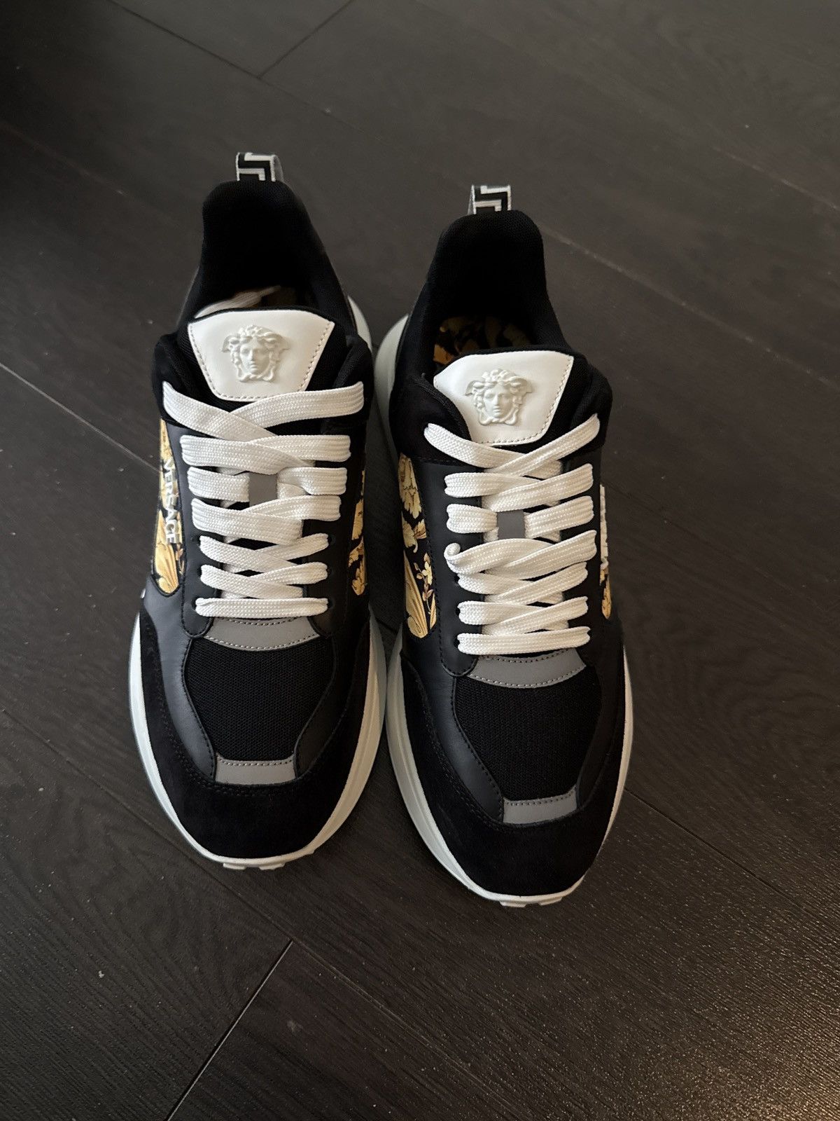 Versace Brand New Black/Gold Versace Sneakers Size 43 Size US 10.5 / EU 43-44 - 4 Thumbnail