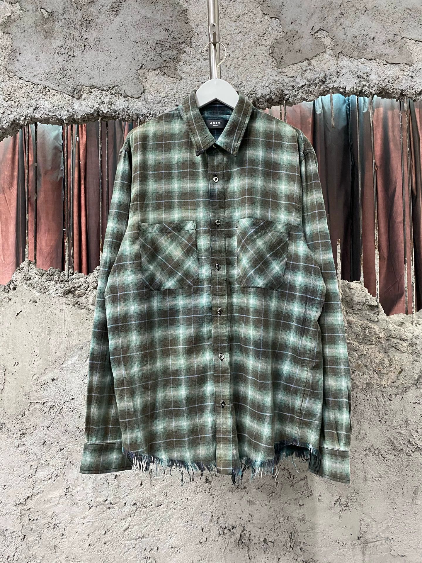 Amiri Amiri Men's Destroyed Shirt 38 New Size US S / EU 44-46 / 1 - 1 Thumbnail