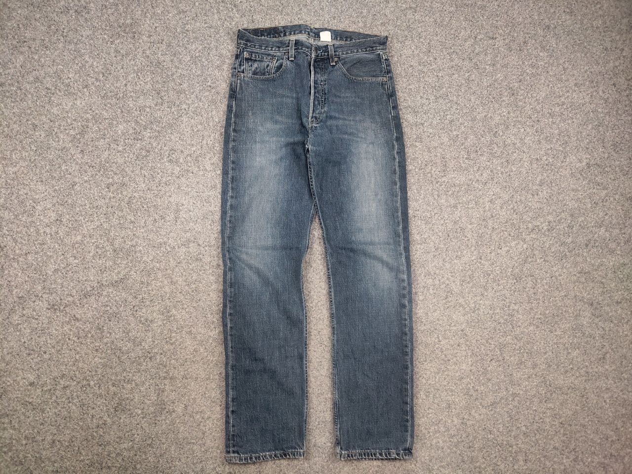 Levi's Vintage 90's Levi's 501 USA Perfect Faded Blue denim Jeans Size US 32 / EU 48 - 6 Thumbnail