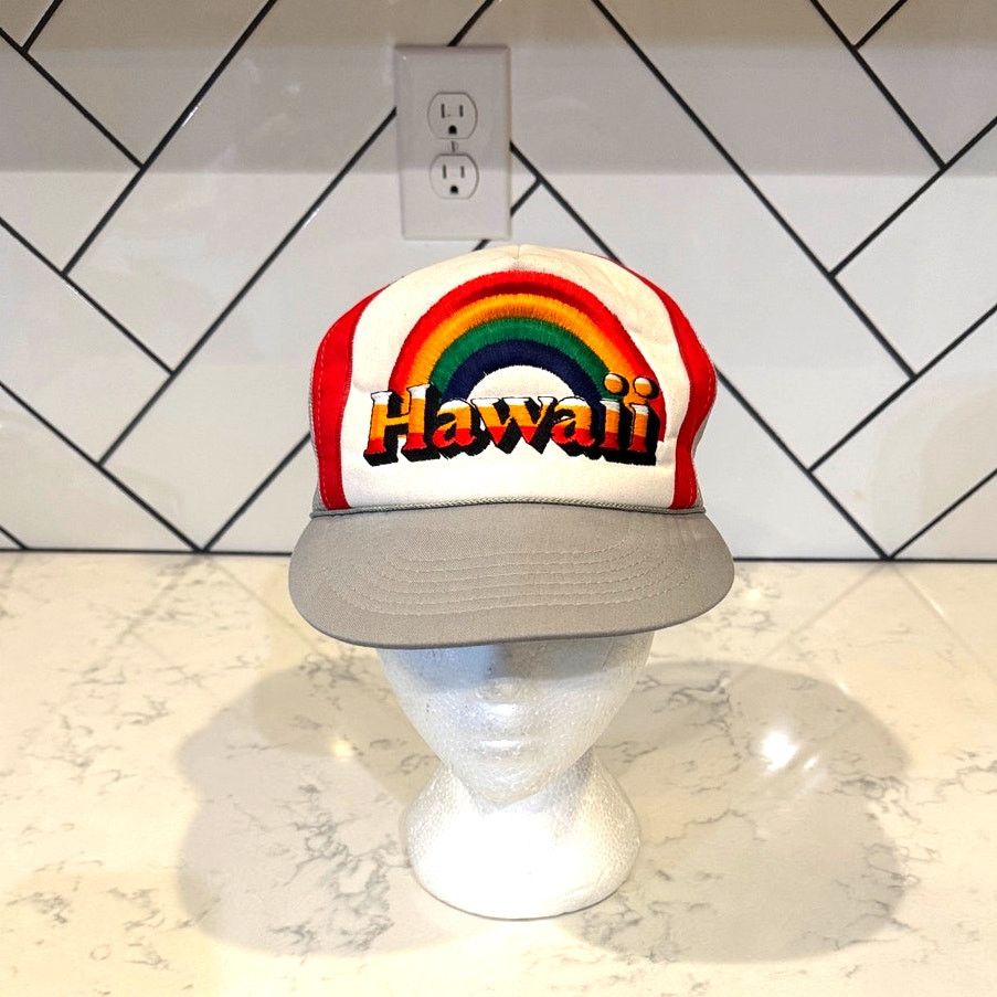 vintage 80s Hawaii rainbow gray trucker mesh snapback hat