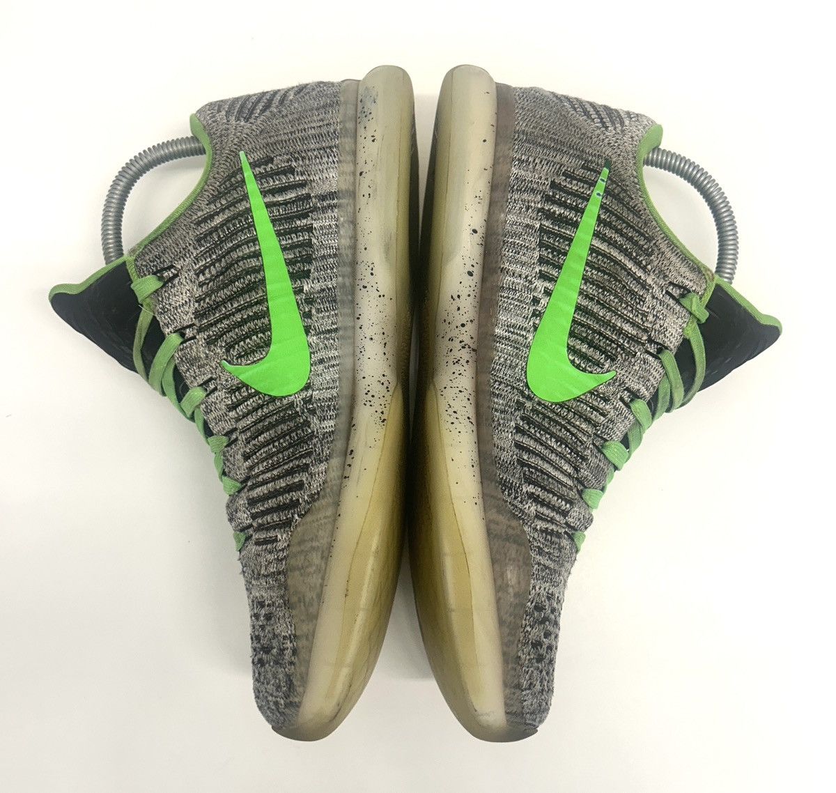 Nike Nike Kobe 10 Elite Flyknit iD Low Grey Green Shoes Size 10.5 Size US 10.5 / EU 43-44 - 3 Thumbnail