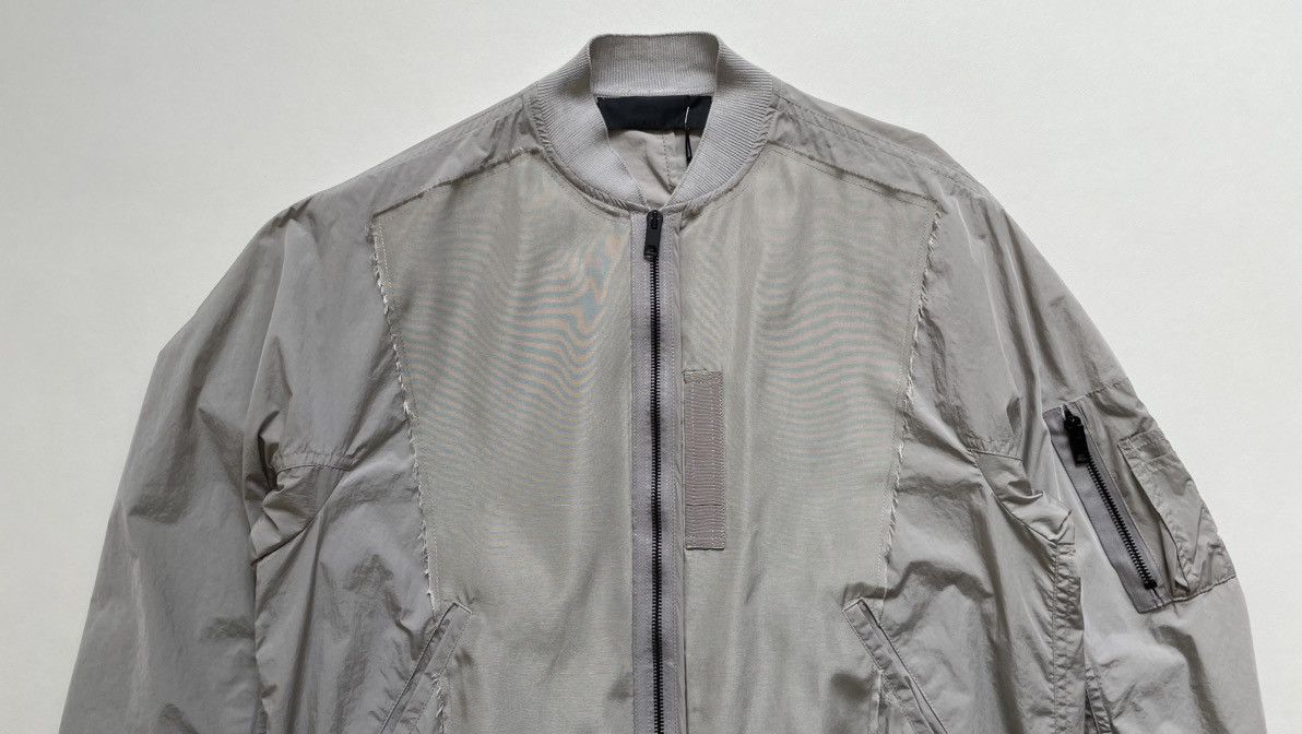 Haider Ackermann Grey Nylon Cropped Bomber Jacket Size US S / EU 44-46 / 1 - 3 Thumbnail