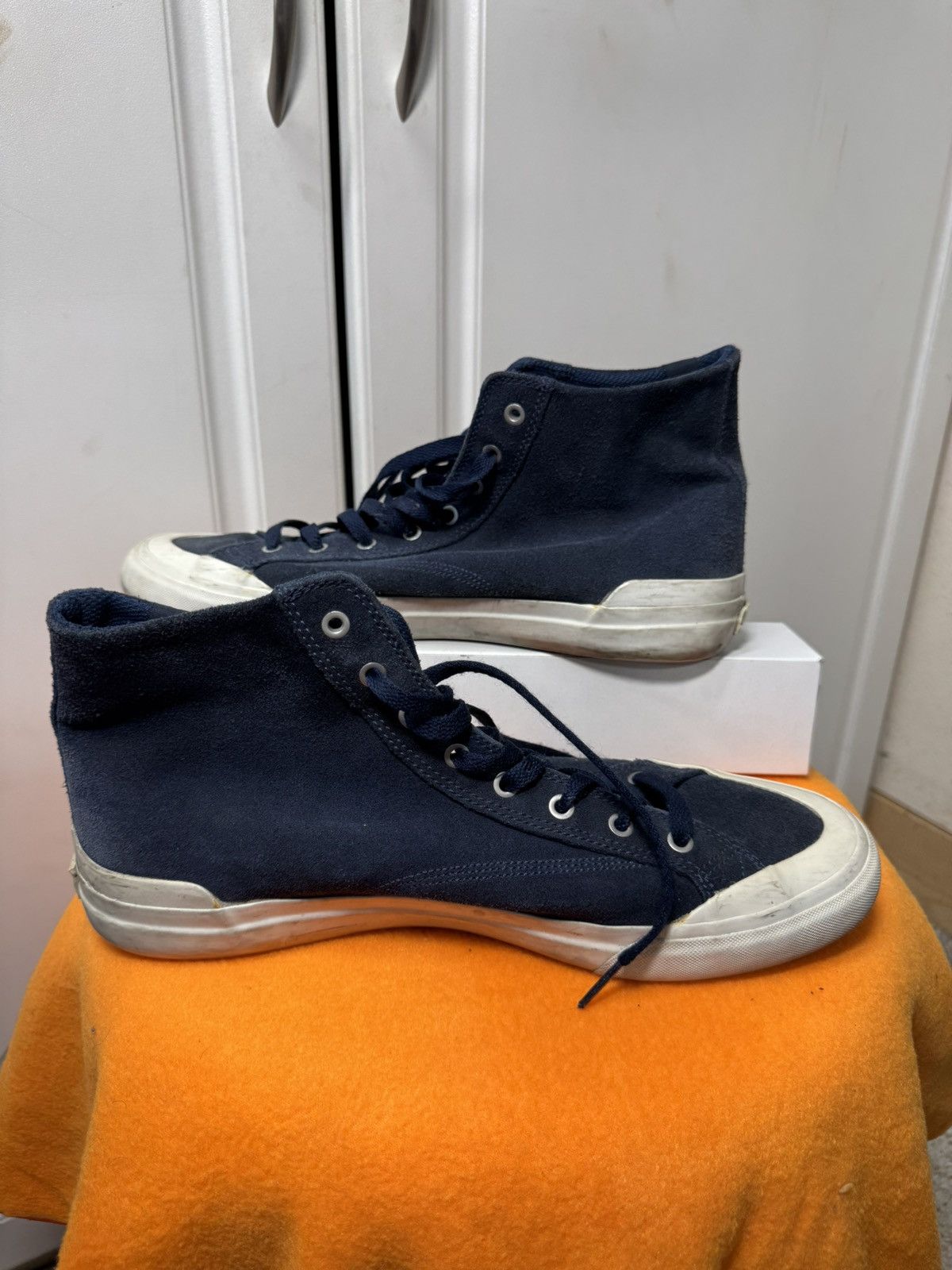 Huf High top suede huf sneakers Size US 10 / EU 43 - 1 Thumbnail
