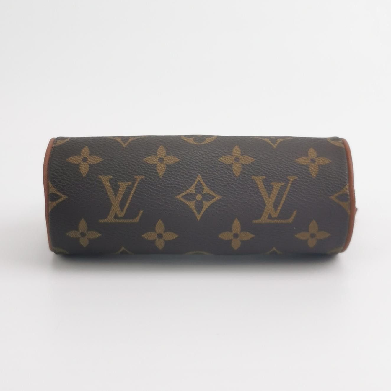 Louis Vuitton Louis Vuitton (LV) Papillon Mini Cowhide Monogram Printed D Size ONE SIZE - 2 Thumbnail