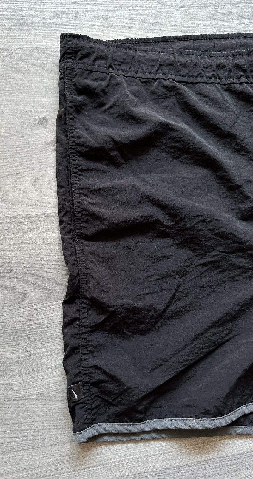 Nike × Nike ACG × Vintage Vintage nylon shorts Nike athletic 90s swoosh (size XL) Size US 42 / EU 58 - 3 Thumbnail