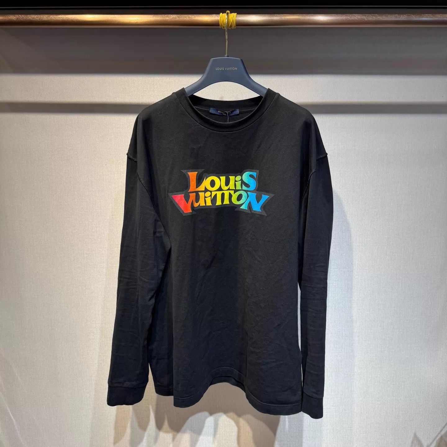 Louis Vuitton Louis Vuitton Rainbow Gradient LV Logo Print LS XL New Size US XL / EU 56 / 4 - 1 Thumbnail