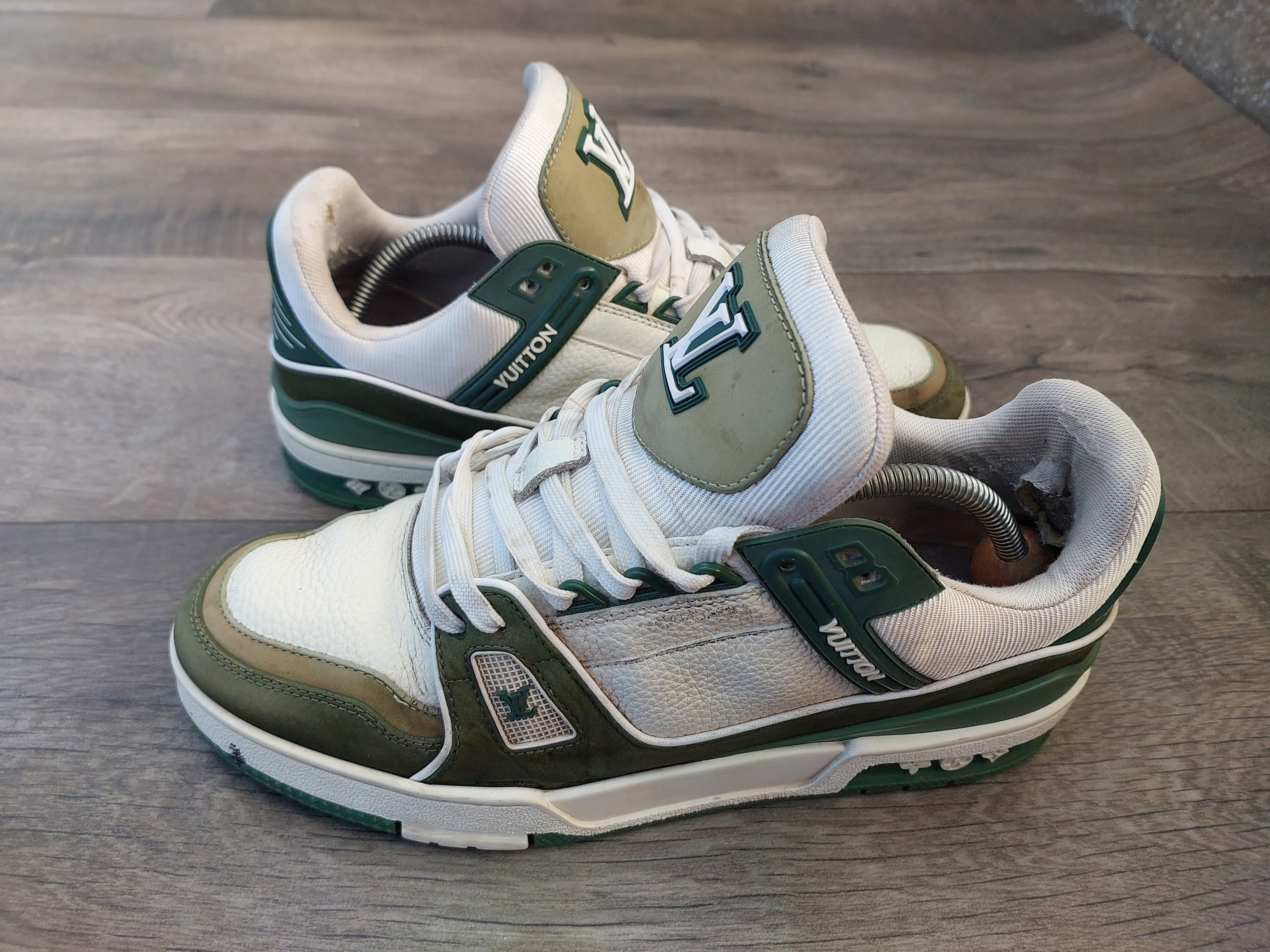 Louis Vuitton Louis Vuitton Green and White Trainer Sneaker -2508 Size US 10 / EU 43 - 4 Thumbnail