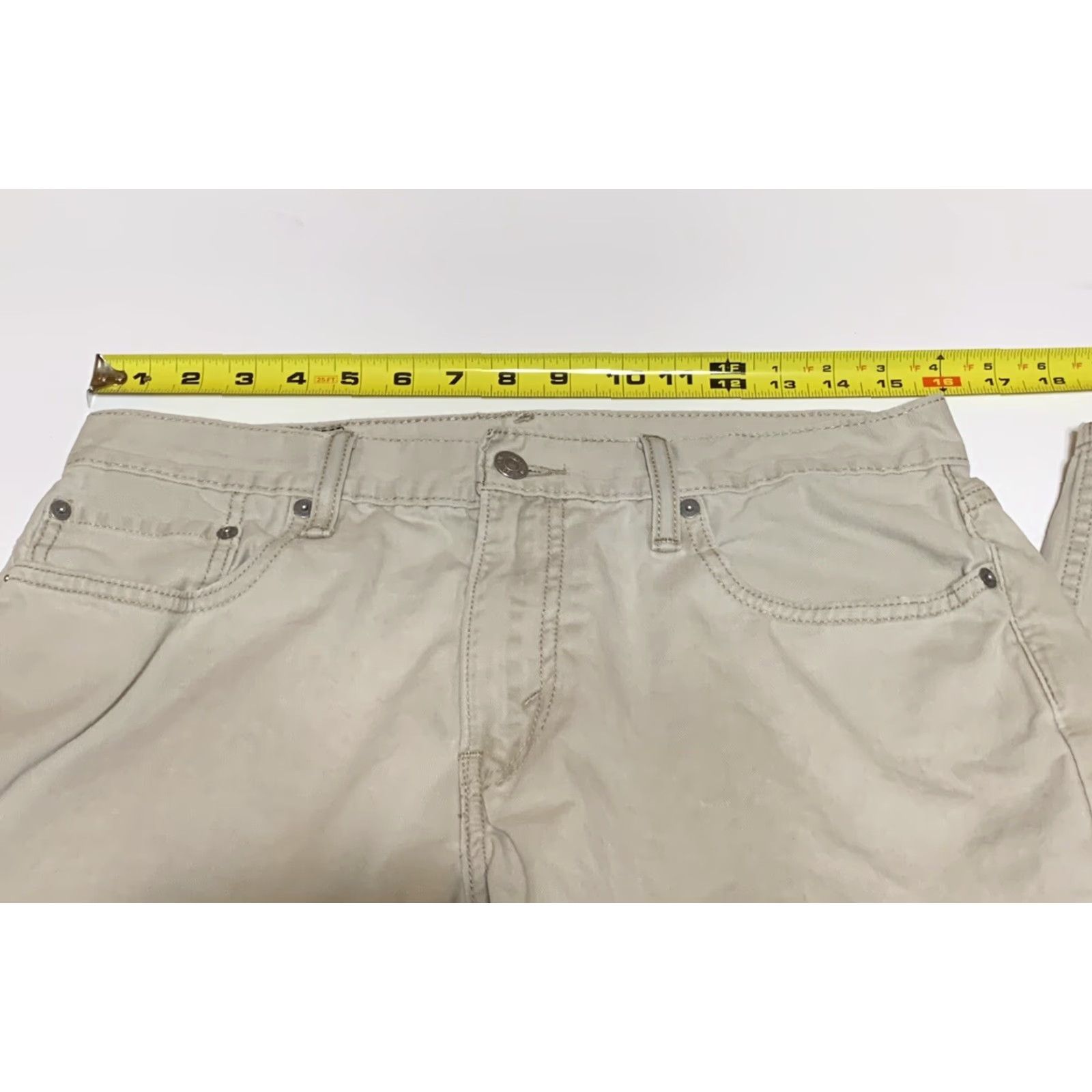 Levi's Levi's 514 Pants 32x32 Straight Leg Tan Beige Cotton Chino Mens VINTAGE No 32in Inseam Pockets Casual Closure Zip Size US 32 / EU 48 - 3 Thumbnail