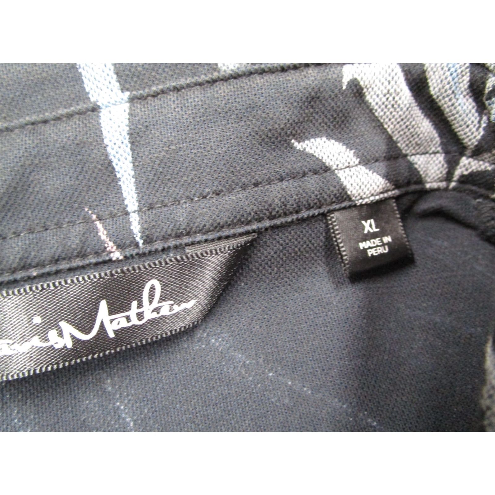 TravisMathew Travis Mathew Polo Shirt Mens XL Black Floral Performance Pima Cotton Golf Size US XL / EU 56 / 4 - 3 Thumbnail