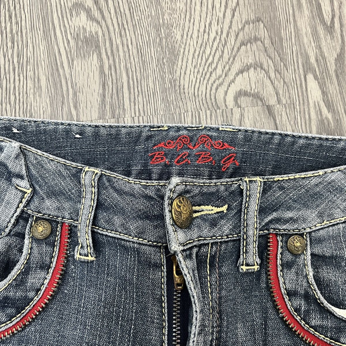 If Six Was Nine B.C.B.G - Flared Denim Fadding with Patch Skull Lgb Style Size US 26 / EU 42 - 16 Thumbnail