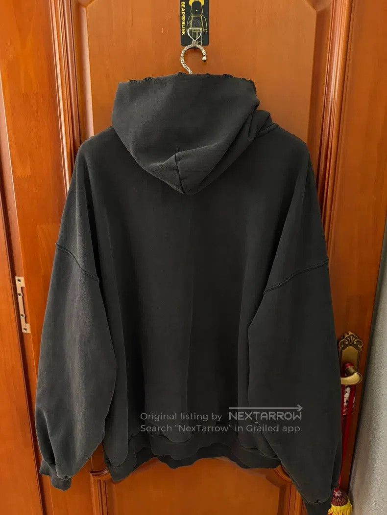 Balenciaga Balenciaga Black Band Portrait Hooded Sweatshirt Size US S / EU 44-46 / 1 - 2 Thumbnail