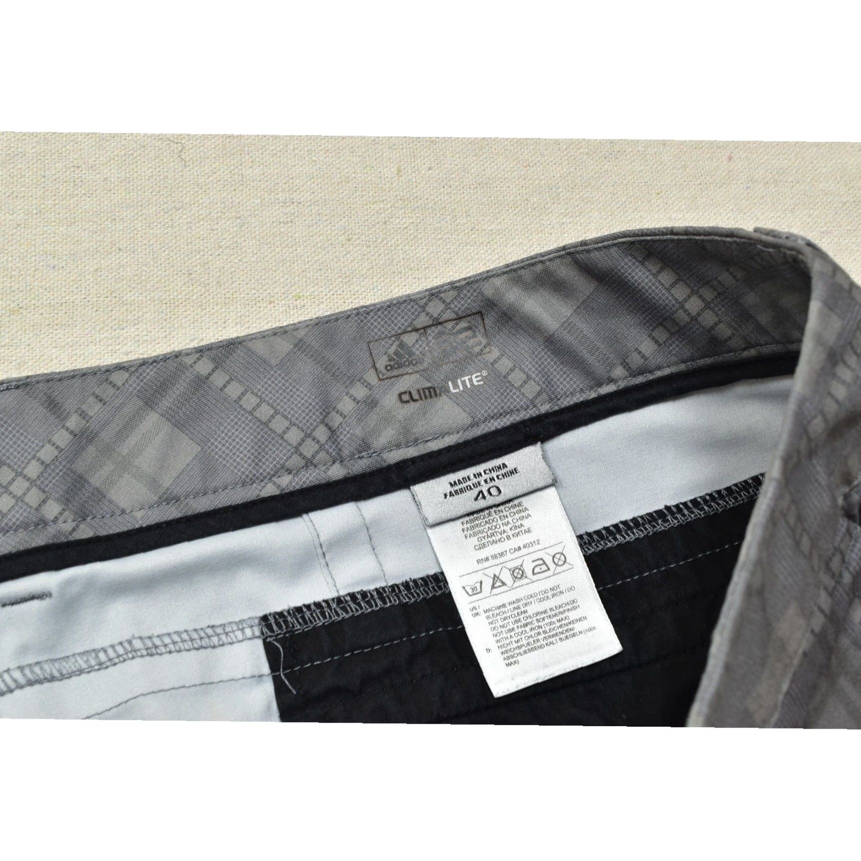 Adidas Adidas ClimaLite Men Gray Plaid Golf Chino Shorts Regular Size 40 Polyester Size US 40 / EU 56 - 5 Thumbnail