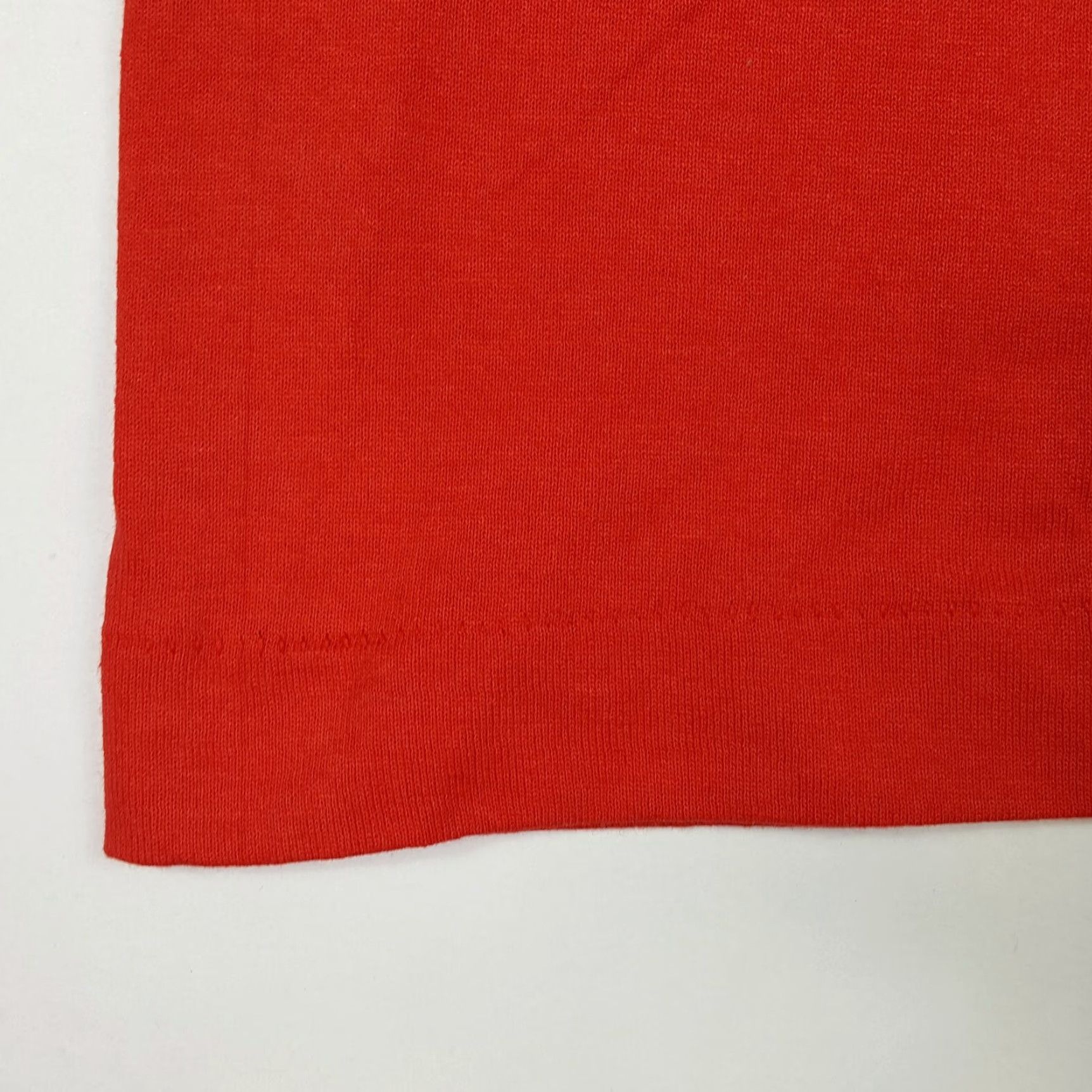 Spalding VINTAGE Spalding Sports T-Shirt Mens L Red 90s Retro Graphic Print United States Single Stitch Cotton Crew Neck Short Sleeve Size US L / EU 52-54 / 3 - 4 Thumbnail
