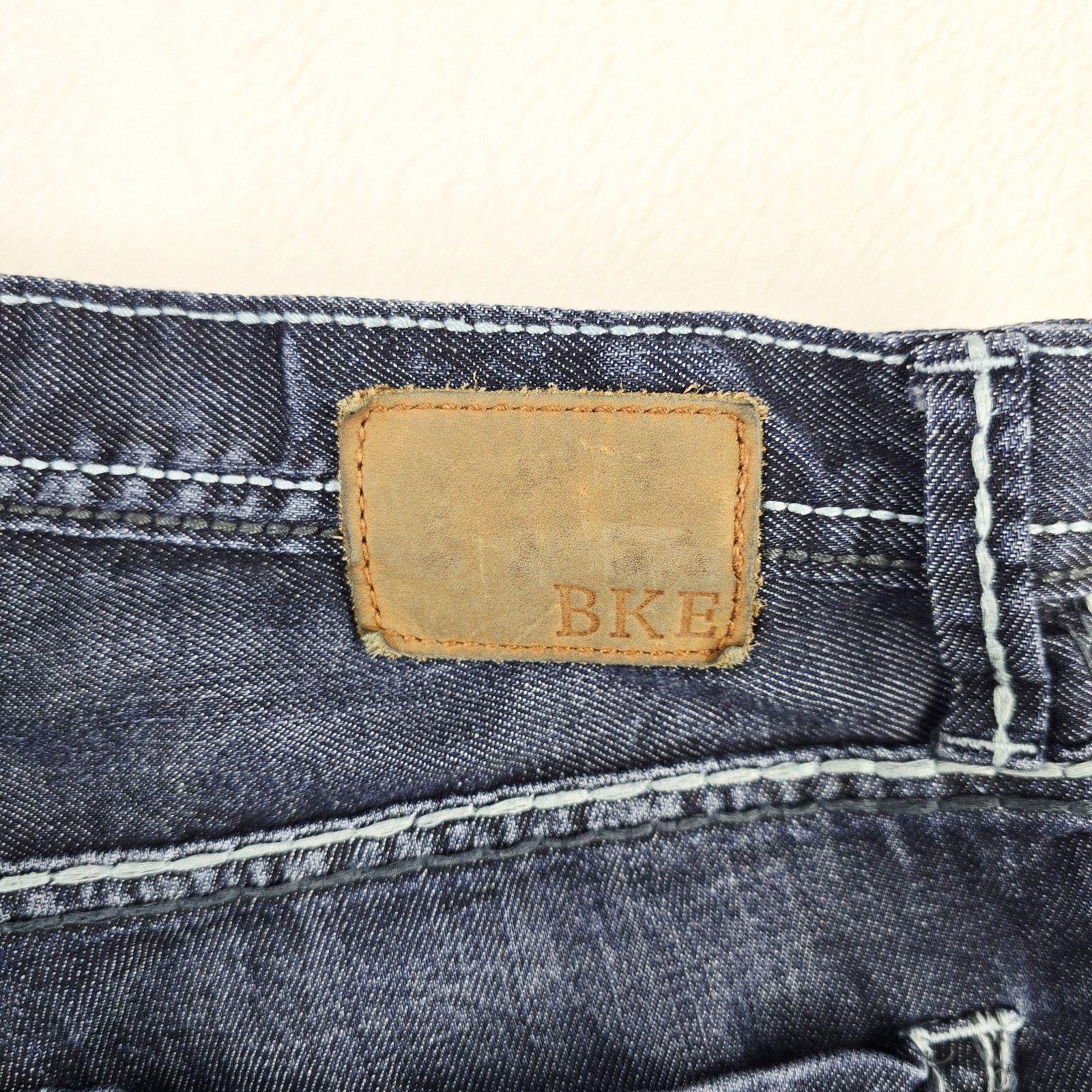 Other BKE Denim Tyler Straight Leg Blue Jeans 33R 33x26 Whiskers Size US 33 - 12 Thumbnail