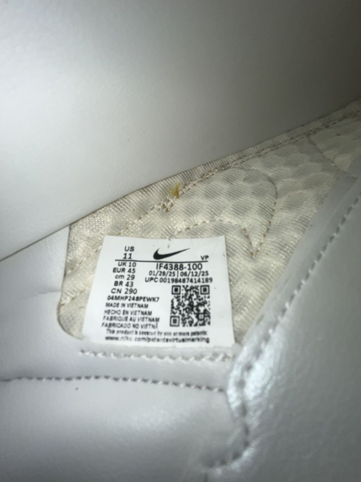 Nike Ronaldinho Legend 10 Tiempo RGN Elites Size US 11 / EU 44 - 9 Thumbnail