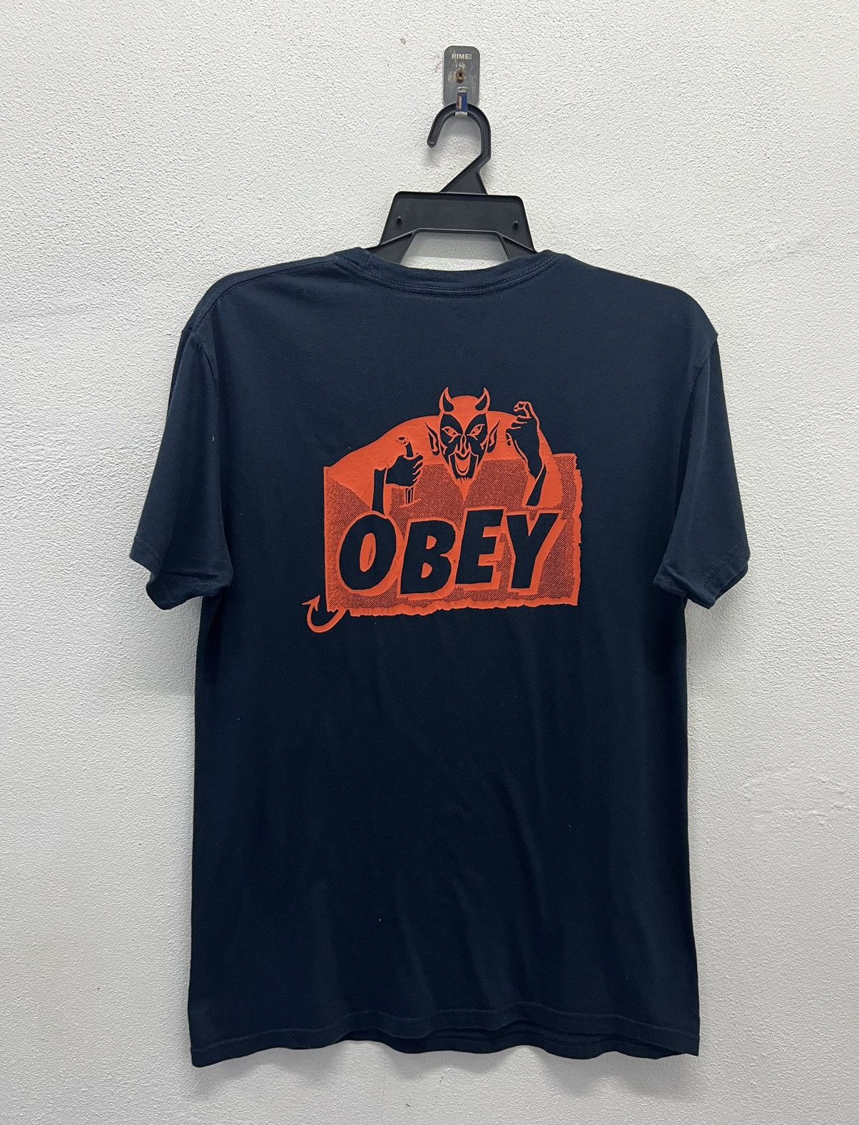 Obey × Vintage vintage Obey Devil shirt with back print Size US M / EU 48-50 / 2 - 1 Thumbnail