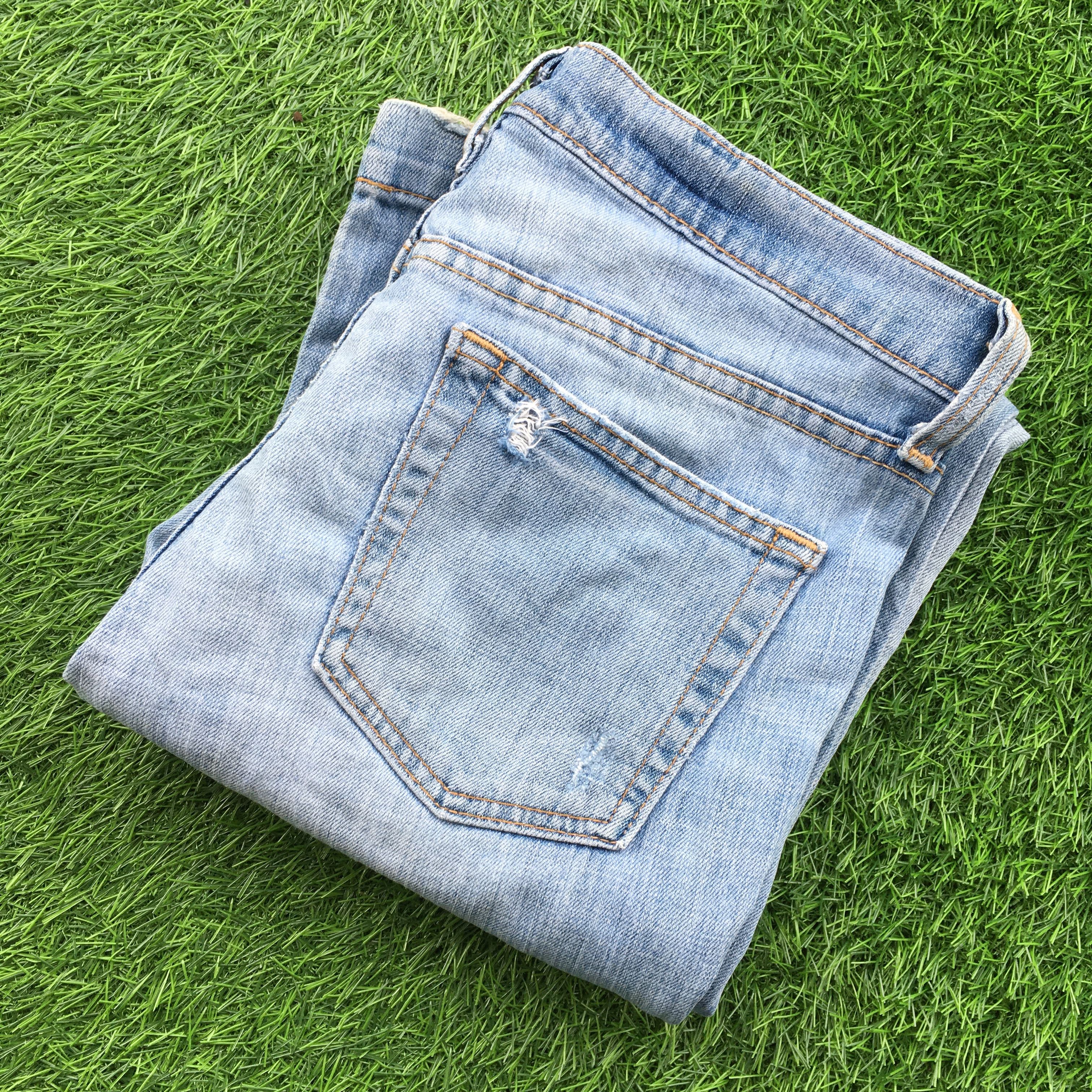Gap GAP Long and Lean Bootcut Stretch Jeans D-1072 Size 28" / US 6 / IT 42 - 11 Thumbnail