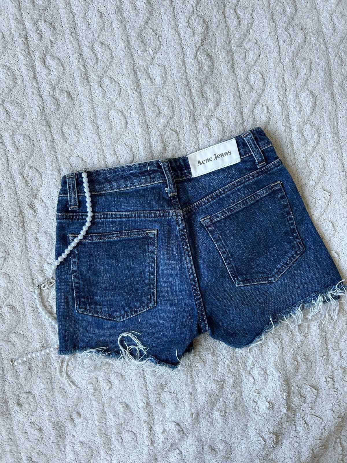Acne Studios Shorts acne studio jeans vintage Size 27" / US 4 / IT 40 - 1 Thumbnail
