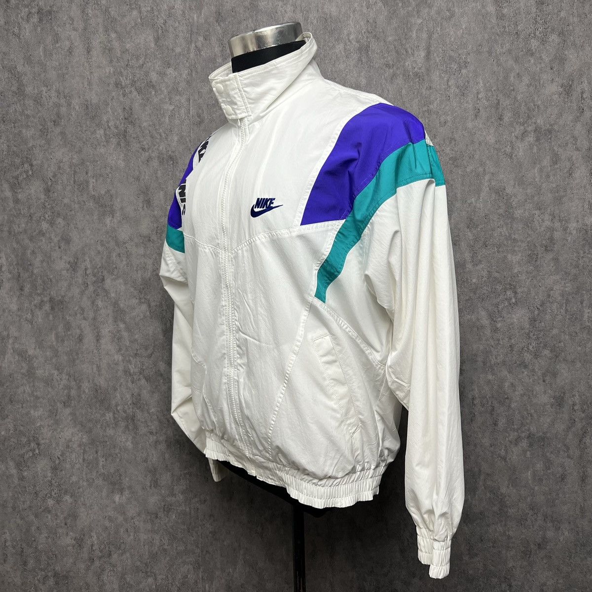 Nike × Vintage TENNIS NIKE VINTAGE JACKET Size US L / EU 52-54 / 3 - 3 Thumbnail