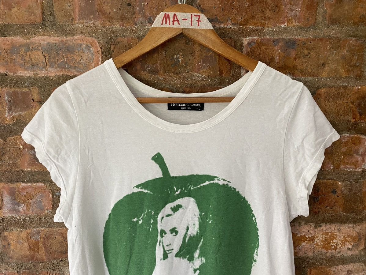 Hysteric Glamour 2000s iconic apple girl tee Size S / US 4 / IT 40 - 3 Thumbnail