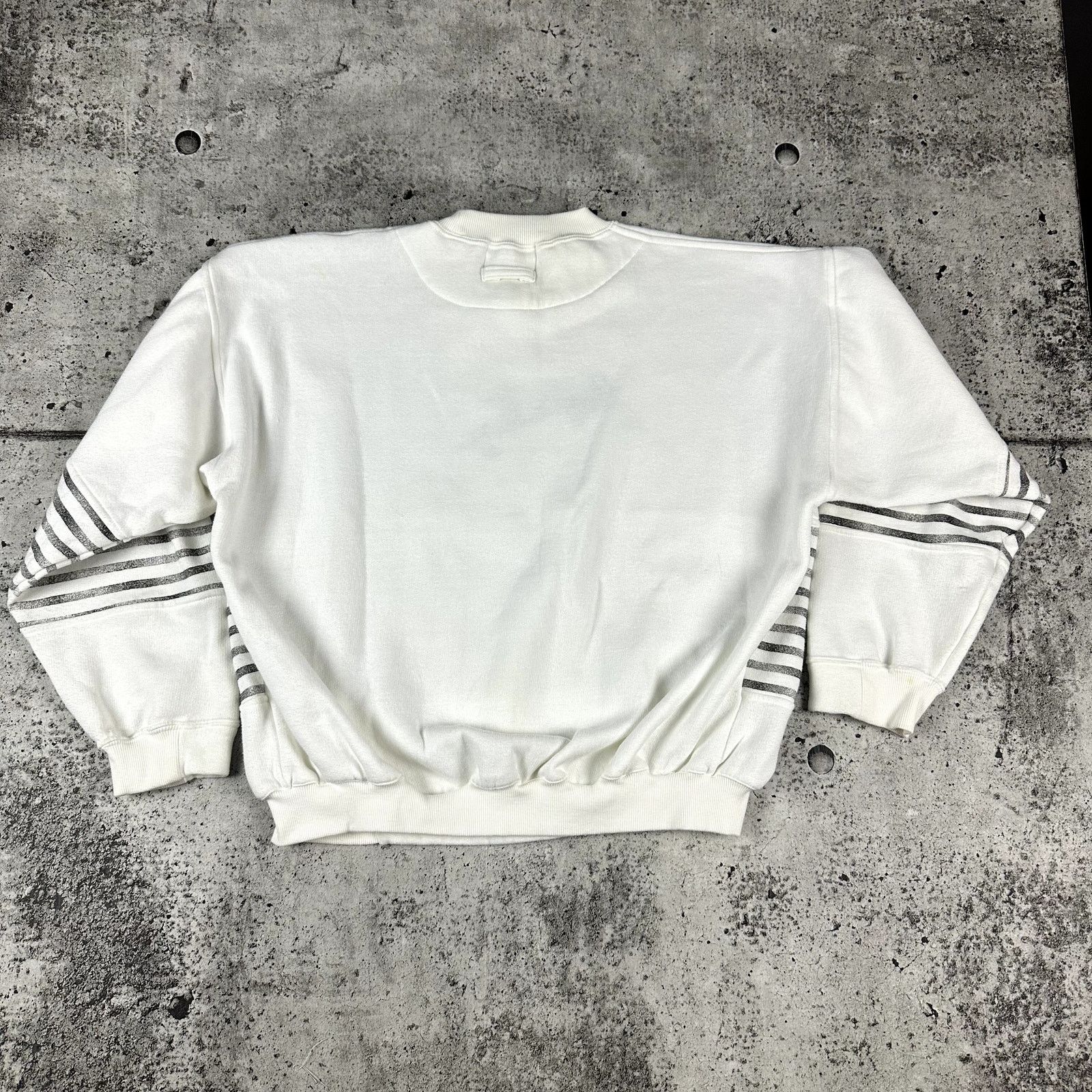 Bugle Boy Vintage Bugle Boy Crewneck Sweatshirt Size Large Size US L / EU 52-54 / 3 - 2 Thumbnail