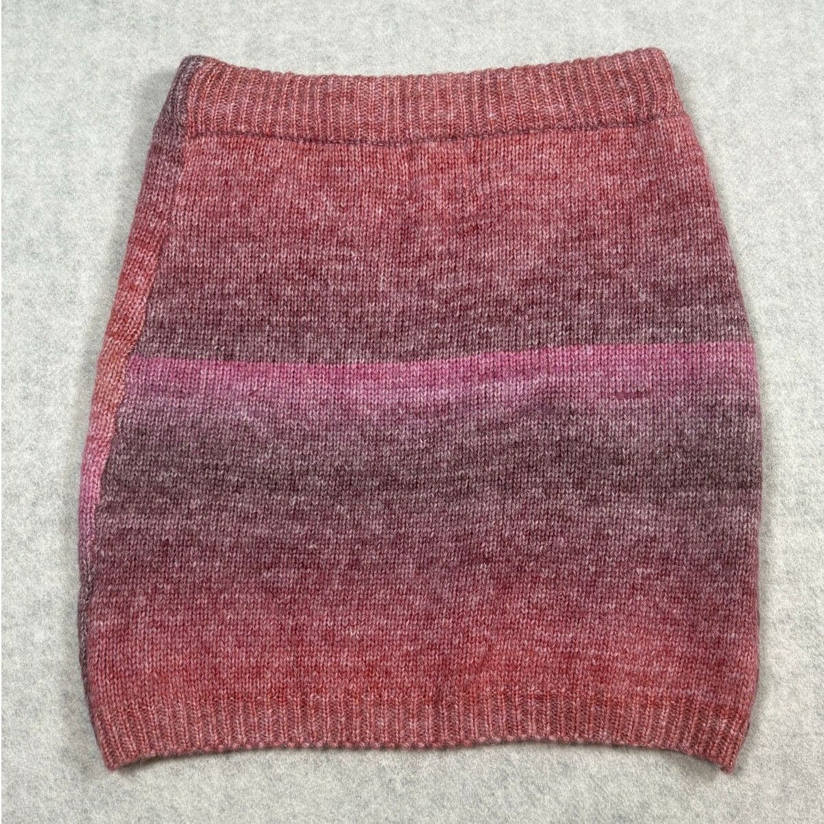 PRINCESS POLLY Princess Polly Pink Ombre Knit Mini Skirt Soft Cozych #0522 Size 32" / US 10 / IT 46 - 2 Thumbnail