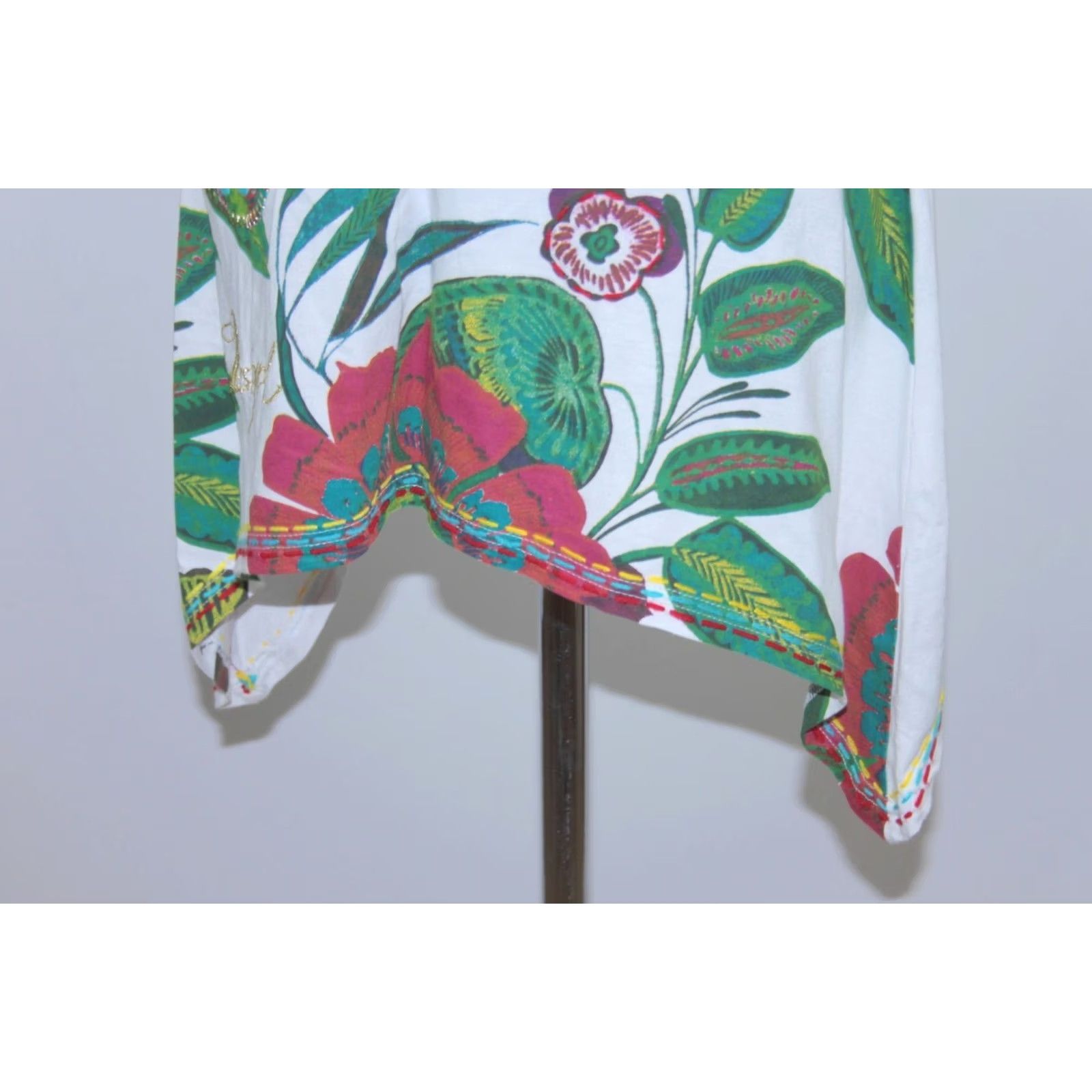 Desigual Desigual womens white butterfly shirt tunic Adult M Size M / US 6-8 / IT 42-44 - 2 Thumbnail