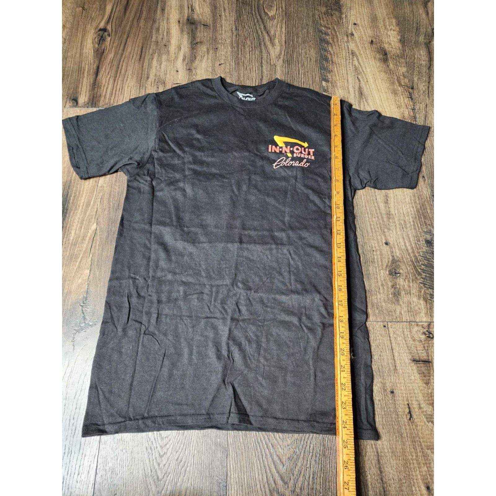 Doublet IN-N-Out Burger Mens T Shirt S Colorado Rock Mountain Double Sided Size US S / EU 44-46 / 1 - 3 Thumbnail