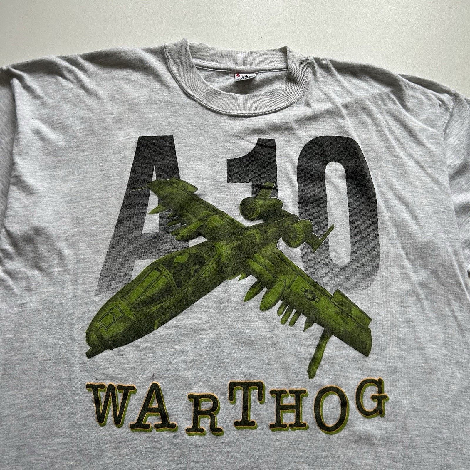 Vintage Vintage A-10 Warthog T-Shirt XL 90s USA Military Plane Art Size US XL / EU 56 / 4 - 2 Thumbnail