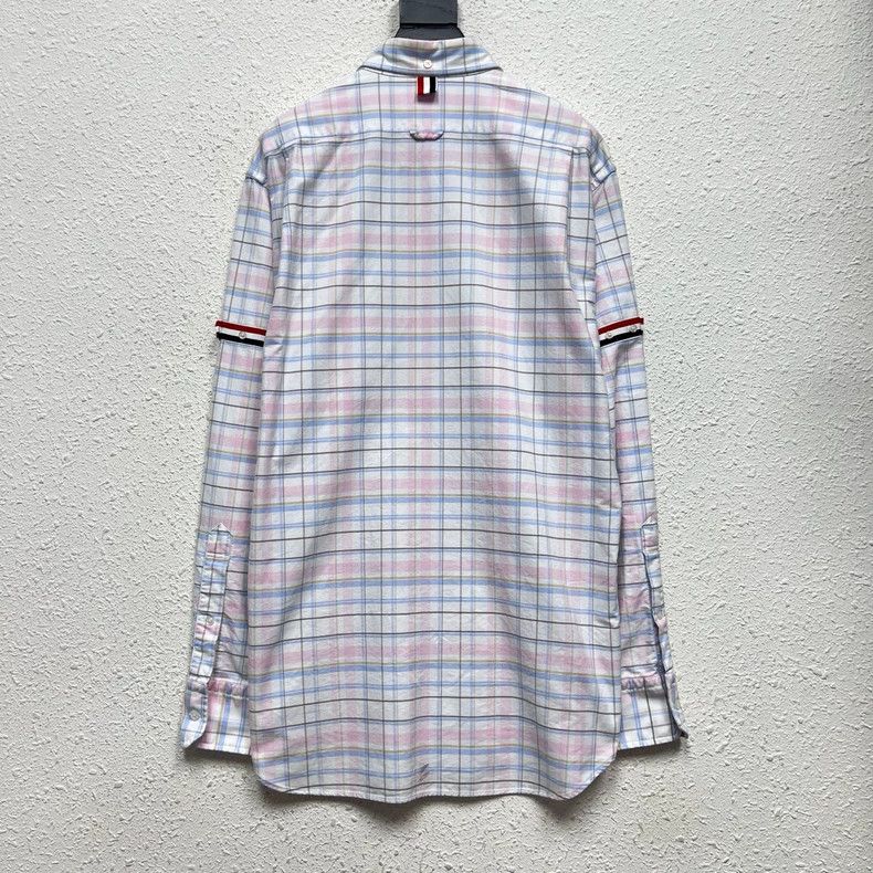 Thom Browne Thom Browne size4 A badge card shirt Size US XL / EU 56 / 4 - 2 Thumbnail