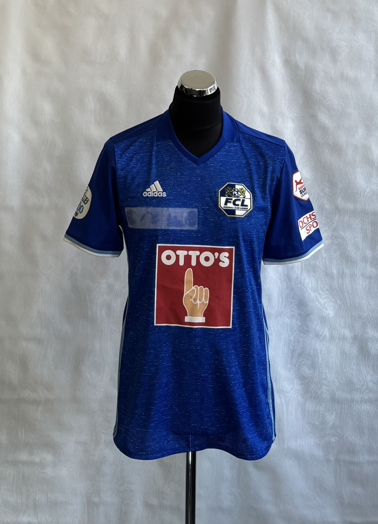 Adidas FC Luzern 2017/2018 Adidas #4 Player Issue Football Jersey Size US L / EU 52-54 / 3 - 1 Thumbnail