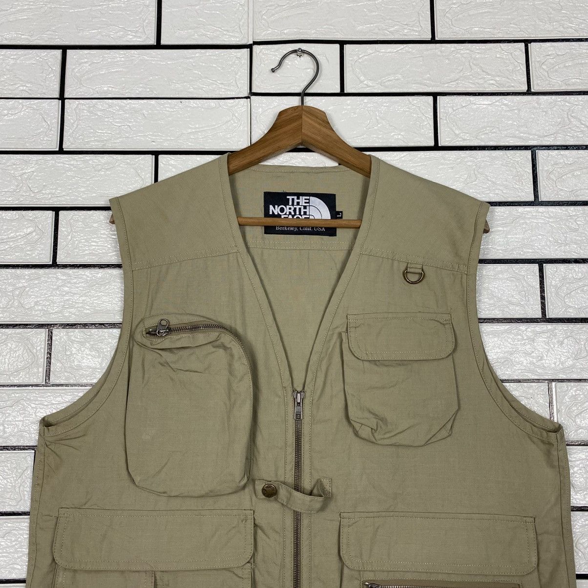 The North Face Vintage Vest Jacket The North Face Utility Multi Pocket Size US L / EU 52-54 / 3 - 4 Thumbnail