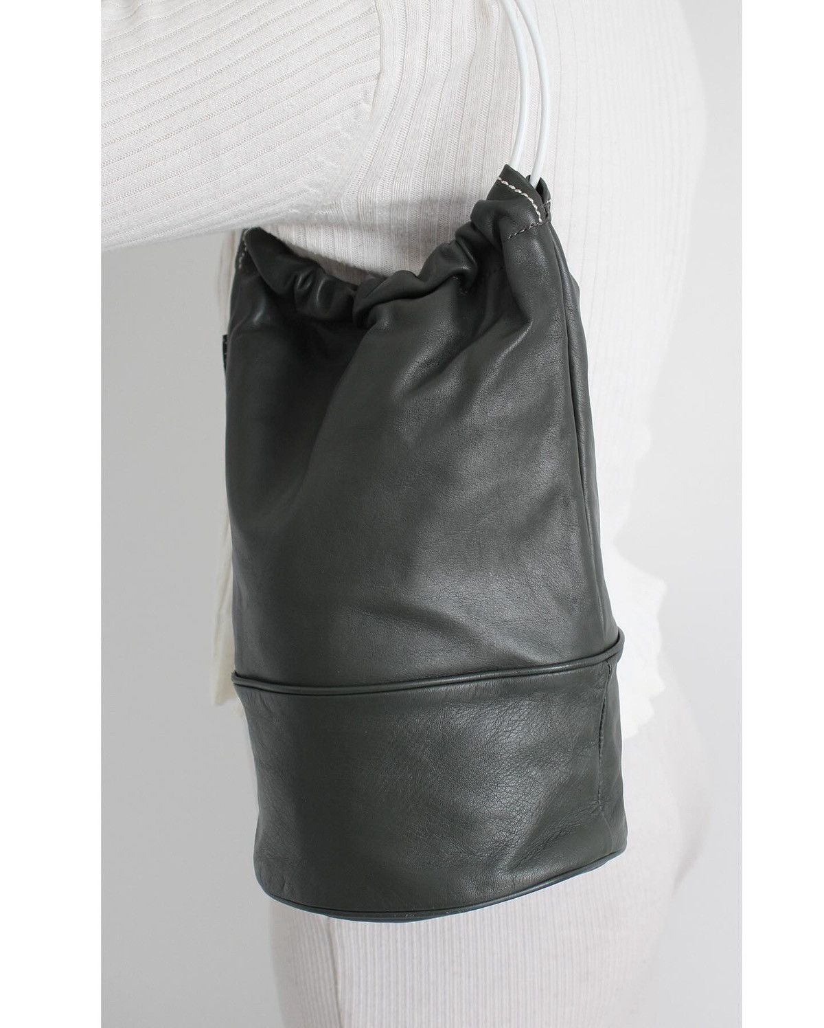 Yohji Yamamoto 2000S Y'SACCS CYLINDRICAL LEATHER BUCKET BAG Size ONE SIZE - 5 Thumbnail