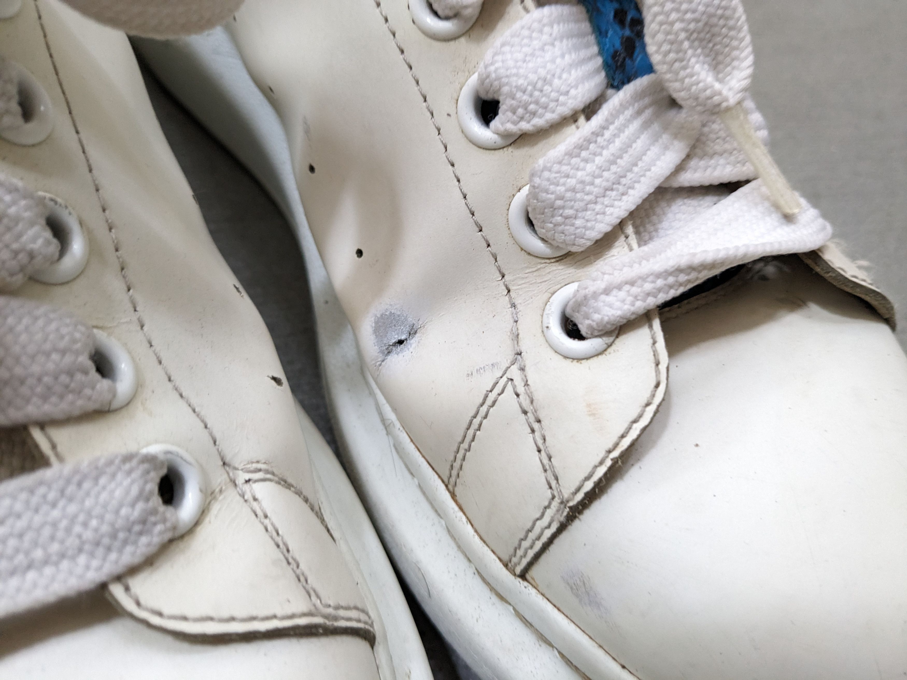 Alexander McQueen Alexander Mcqueen Oversized Larry Sneakers 11 44 White Size US 11 / EU 44 - 5 Thumbnail