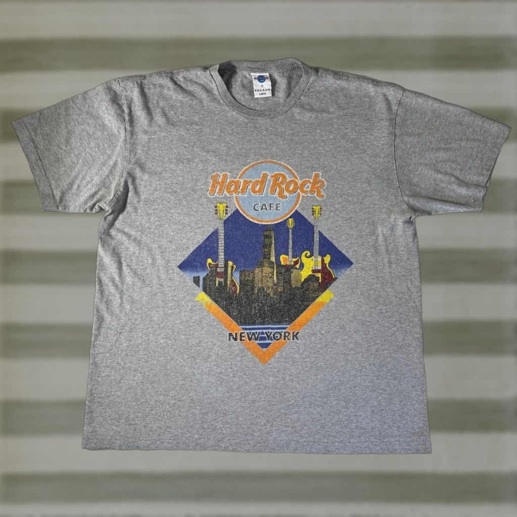 Pacsun VINTAGE PacSun Hard Rock Cafe New York T-Shirt Sz L Men Gray Cotton Blend Graphic Print Crew Neck Short Sleeve Vintage-washed T-shirt Rock 90s Mens Size US L / EU 52-54 / 3 - 1 Thumbnail