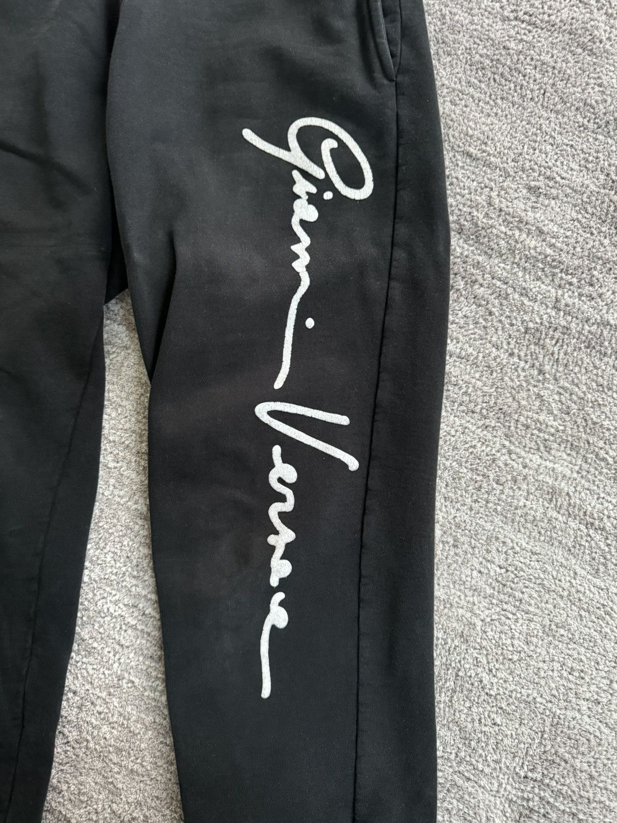 Versace Versace Joggers Sweatpants “Gianni Versace” Print Size US 28 / EU 44 - 3 Thumbnail