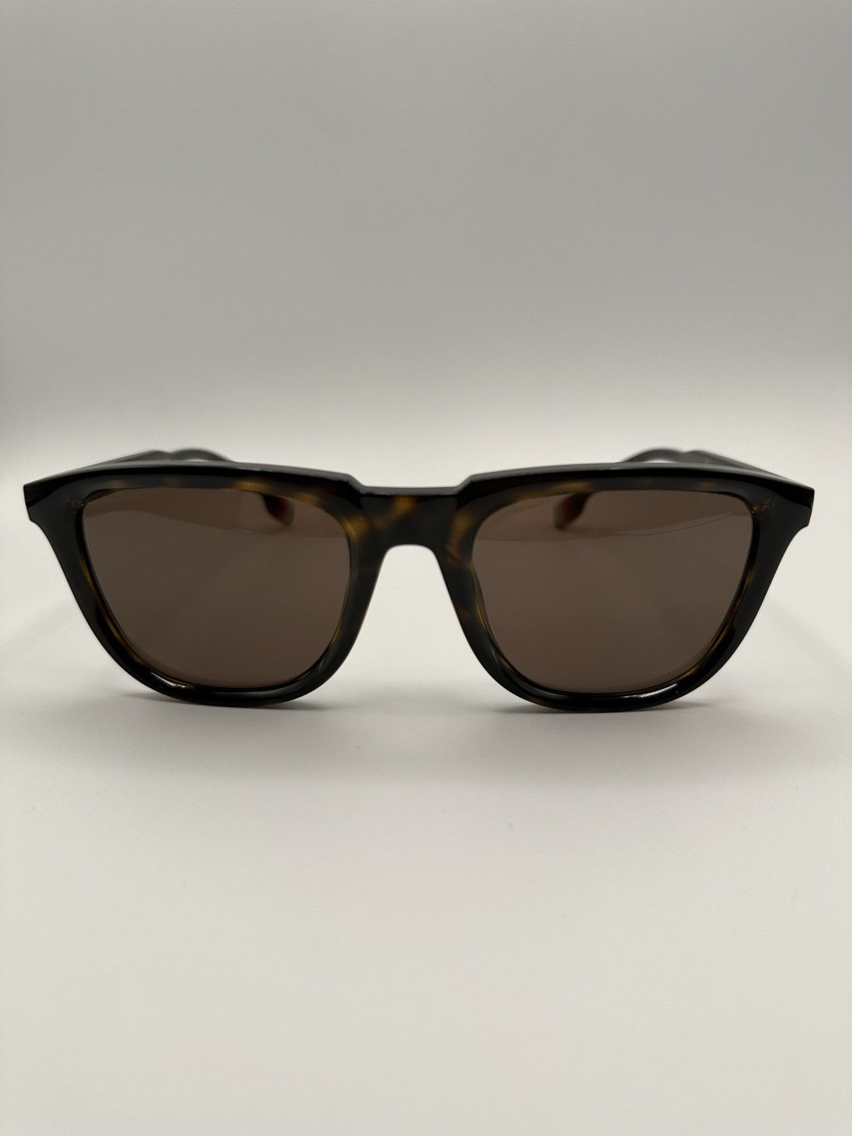 Burberry Burberry Acetate Tortoise Sunglasses Size ONE SIZE - 2 Thumbnail