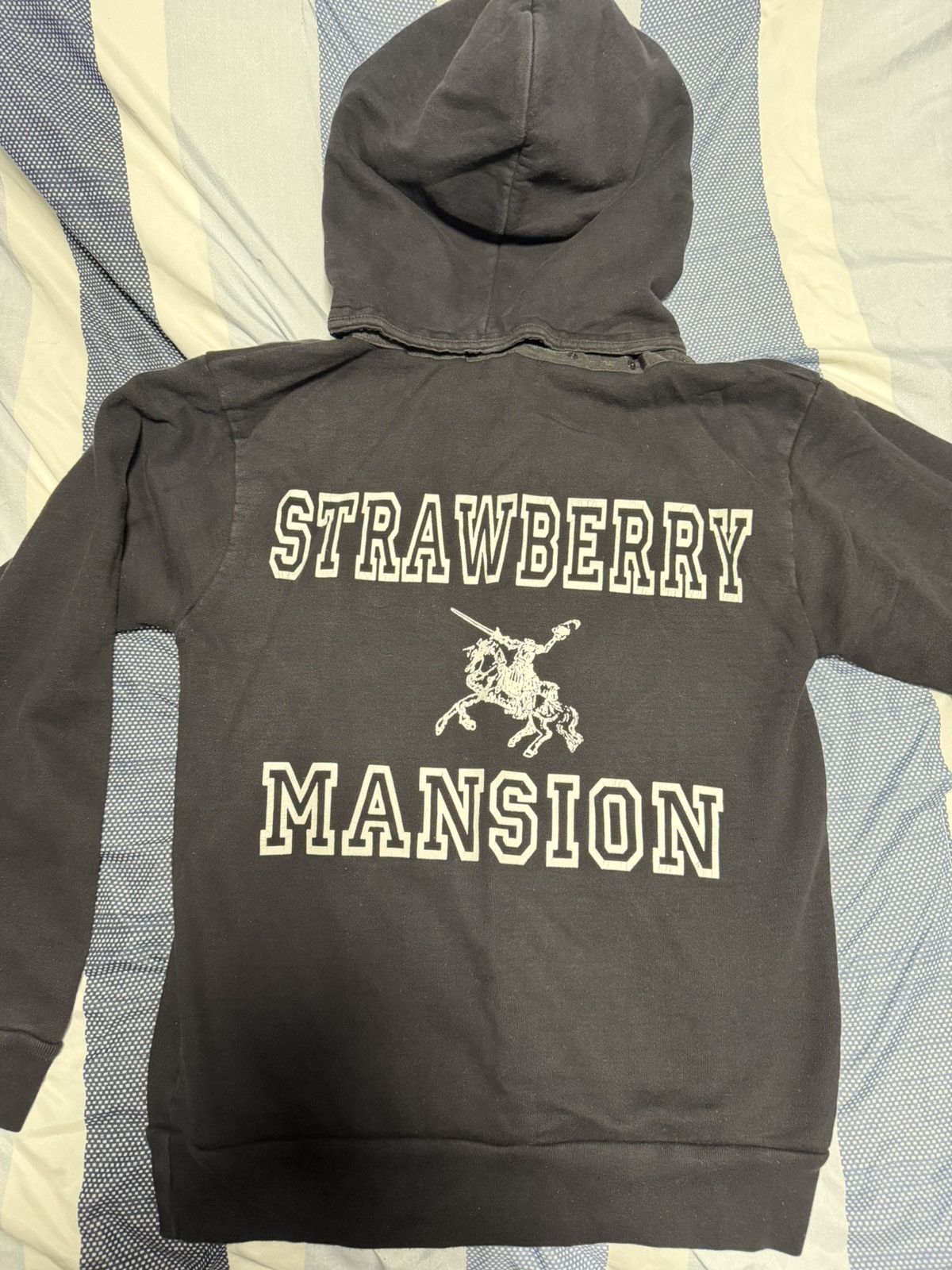 Unwanted Unwanted Strawberry Mansion Detachable Hoodie Size US S / EU 44-46 / 1 - 2 Thumbnail